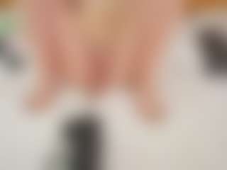 Annemanifique's Live Sex Cam Show