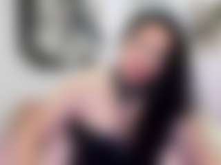 Kate MILF webcam performer live streaming