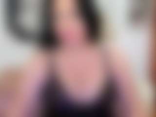 Live cam show with Kate - Smoking on SpankPalCams
