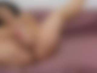 Live cam show with Kate - Gag on milfzrlive.com