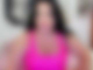 Live cam show with Kate - Public on Gym Cam Girls