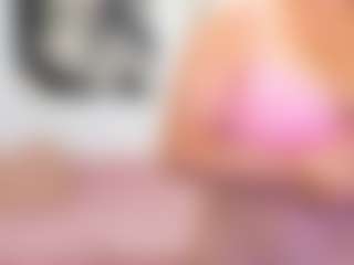 Live cam show with Kate - Smoking on Camsoda