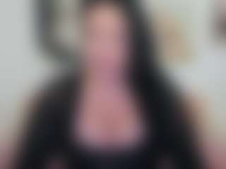 Live cam show with Kate - Middle Aged on StripNow