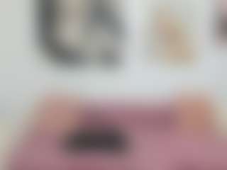 Kate MILF webcam performer live streaming
