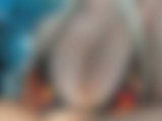 adrianna777's Live Sex Cam Show
