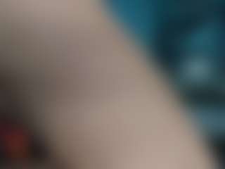 adrianna777's Live Sex Cam Show