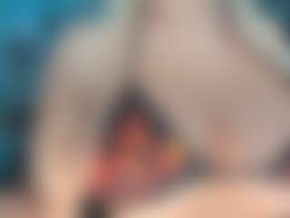 adrianna777's Live Sex Cam Show