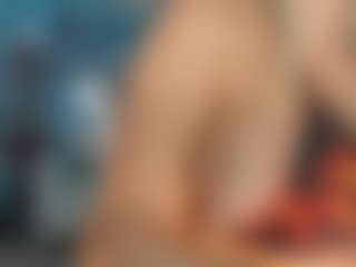 adrianna777's Live Sex Cam Show