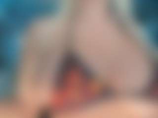 adrianna777's Live Sex Cam Show