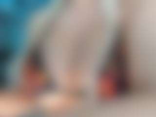 adrianna777's Live Sex Cam Show