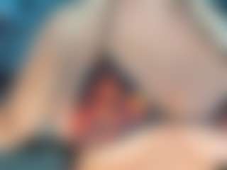 adrianna777's Live Sex Cam Show