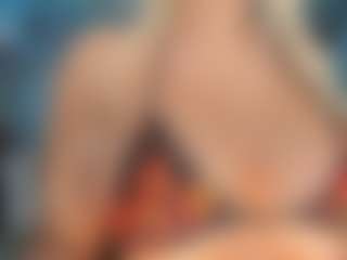 adrianna777's Live Sex Cam Show