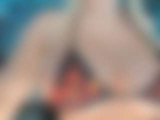 adrianna777's Live Sex Cam Show