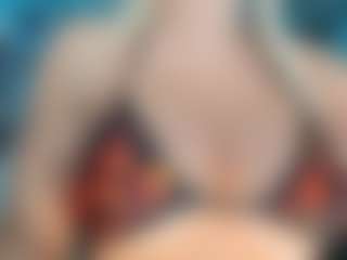 adrianna777's Live Sex Cam Show