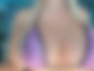 adrianna777's Live Sex Cam Show