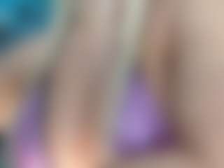 adrianna777's Live Sex Cam Show