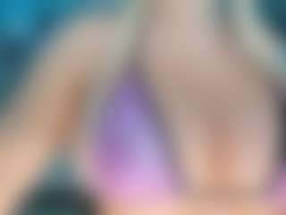 adrianna777's Live Sex Cam Show