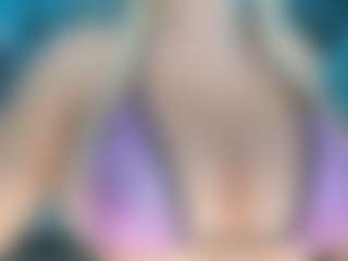 adrianna777's Live Sex Cam Show