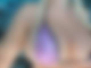 adrianna777's Live Sex Cam Show