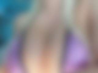 adrianna777's Live Sex Cam Show