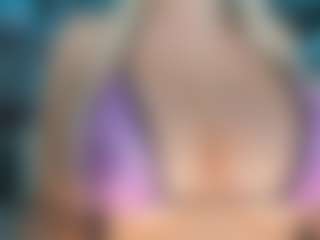 adrianna777's Live Sex Cam Show