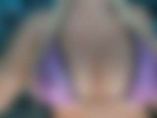 adrianna777's Live Sex Cam Show