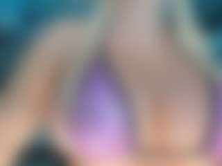 adrianna777's Live Sex Cam Show