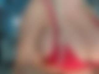 adrianna777's Live Sex Cam Show