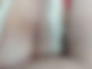 adrianna777's Live Sex Cam Show