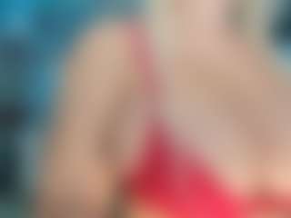 adrianna777's Live Sex Cam Show