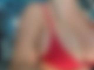 adrianna777's Live Sex Cam Show