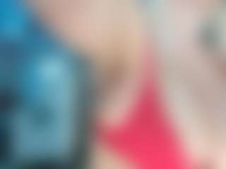 adrianna777's Live Sex Cam Show