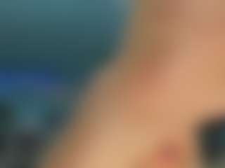 adrianna777's Live Sex Cam Show