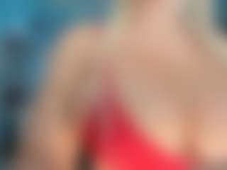 adrianna777's Live Sex Cam Show