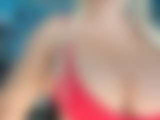 adrianna777's Live Sex Cam Show