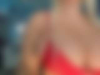 adrianna777's Live Sex Cam Show