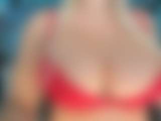 adrianna777's Live Sex Cam Show