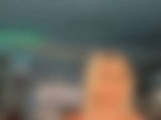 adrianna777's Live Sex Cam Show