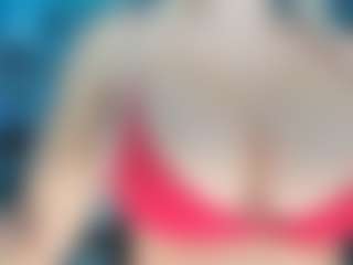 adrianna777's Live Sex Cam Show