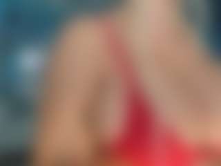 adrianna777's Live Sex Cam Show