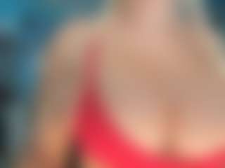adrianna777's Live Sex Cam Show