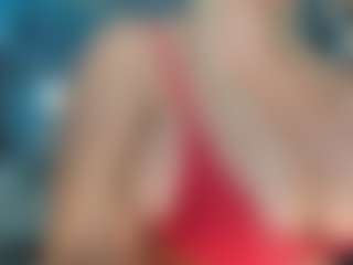 adrianna777's Live Sex Cam Show
