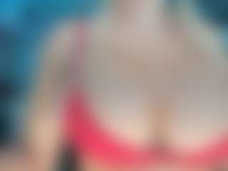 adrianna777's Live Sex Cam Show