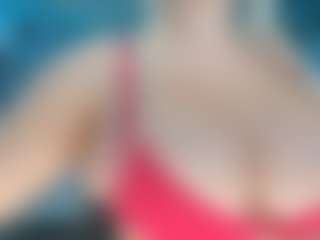 adrianna777's Live Sex Cam Show