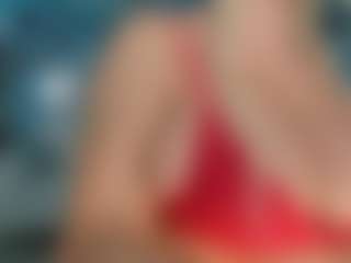 adrianna777's Live Sex Cam Show