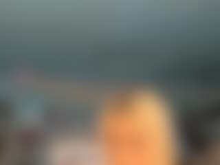 adrianna777's Live Sex Cam Show