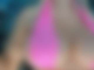 adrianna777's Live Sex Cam Show