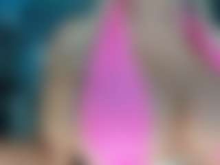 adrianna777's Live Sex Cam Show