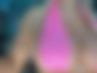 adrianna777's Live Sex Cam Show