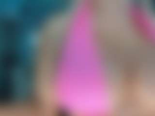 adrianna777's Live Sex Cam Show
